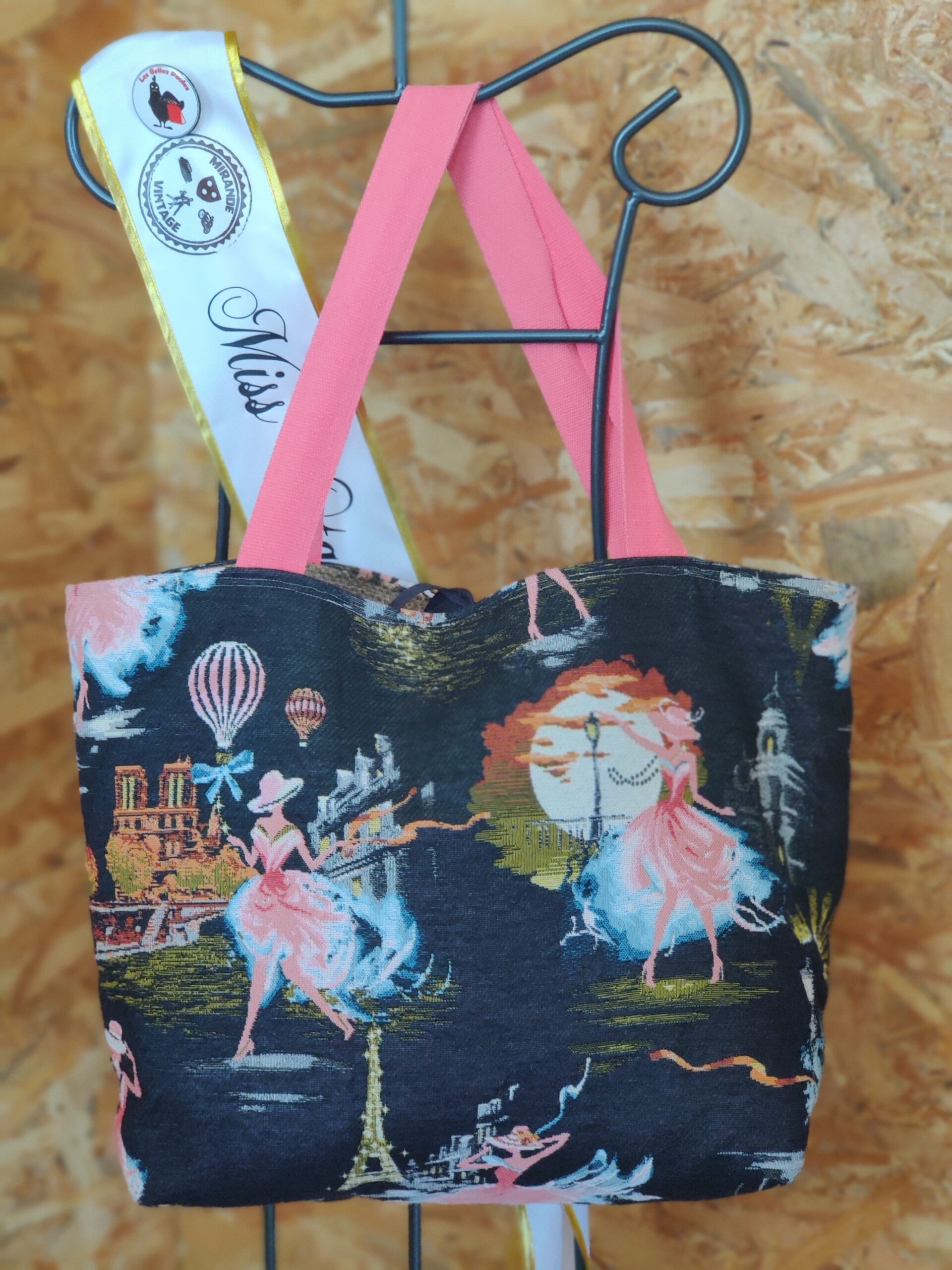 sac shopping fait main en toile de jute de café recyclé unique les belles poules