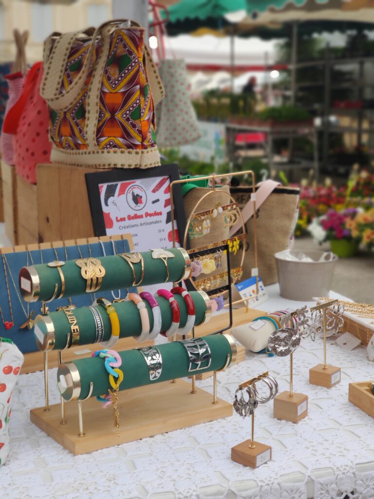 MARCHE L'ISLE JOURDAIN LES BELLES POULES