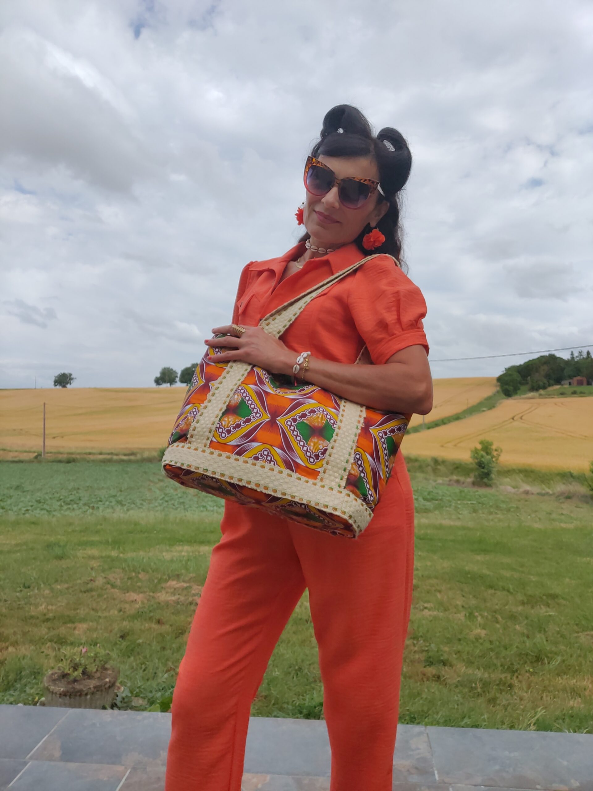 SAC FAIT MAIN EN TOILE DE CAFE RECYCLE UNIQUE LES BELLES POULES